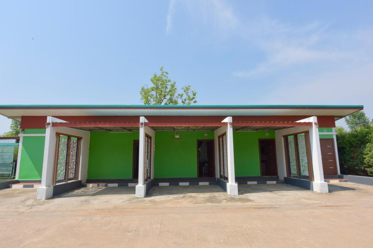 Chomduen Phu Kao Resort Non Sang Екстериор снимка