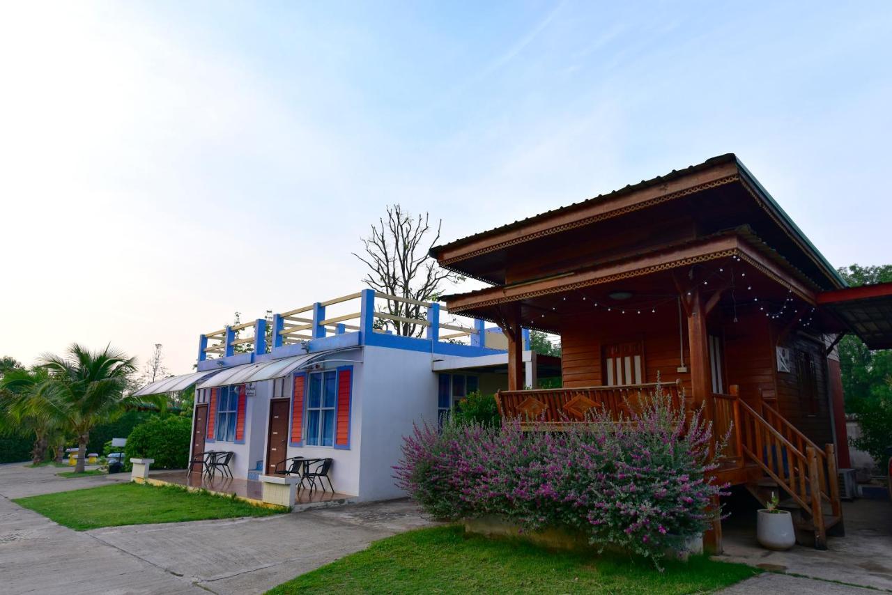Chomduen Phu Kao Resort Non Sang Екстериор снимка