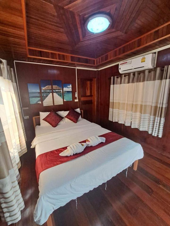 Chomduen Phu Kao Resort Non Sang Стая снимка