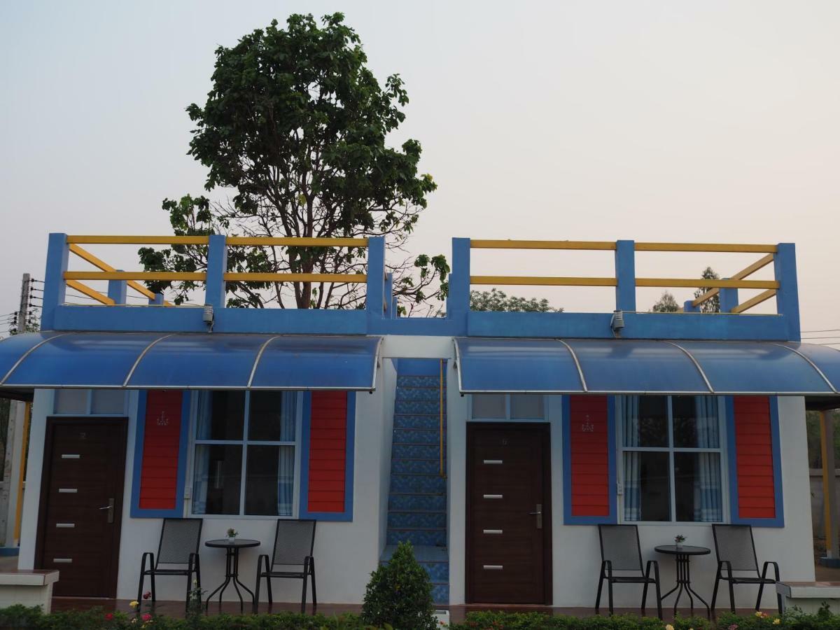 Chomduen Phu Kao Resort Non Sang Екстериор снимка