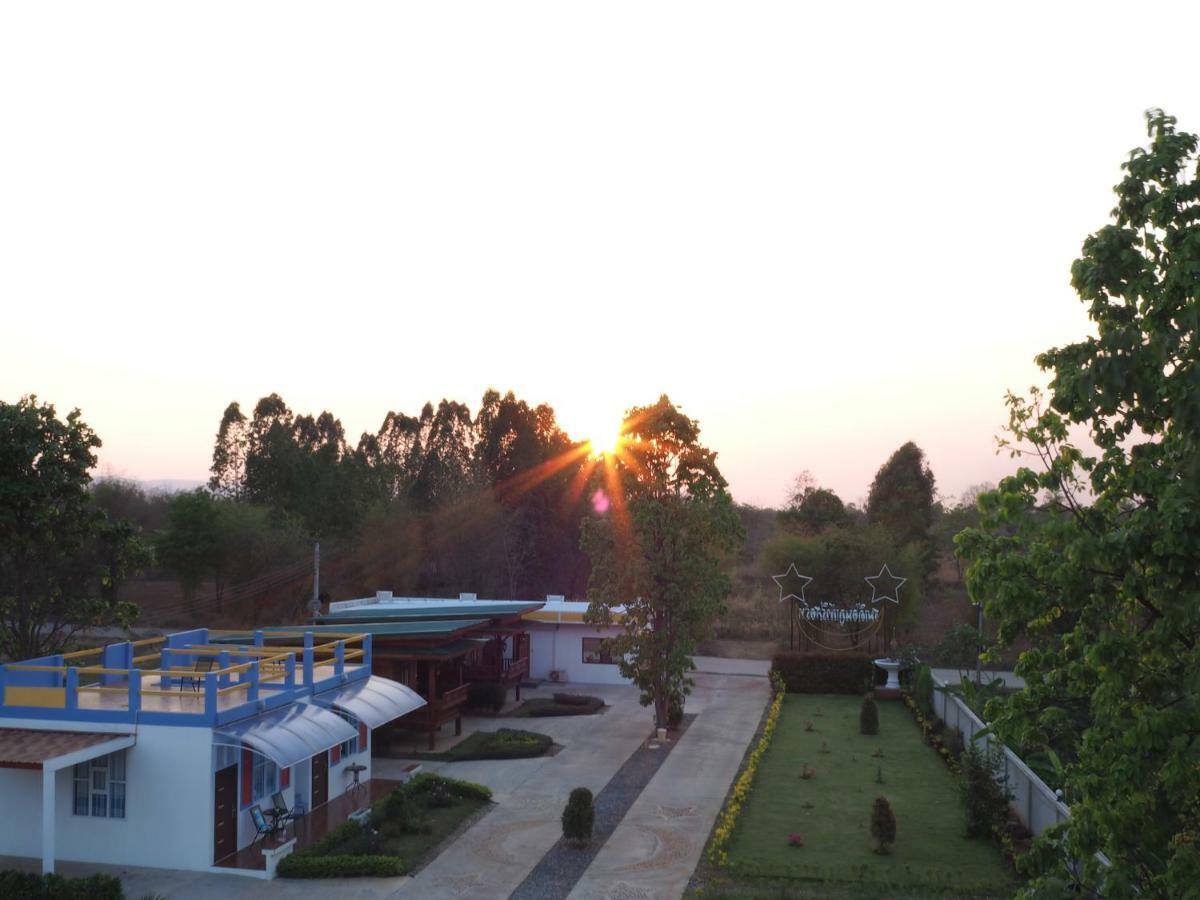 Chomduen Phu Kao Resort Non Sang Екстериор снимка