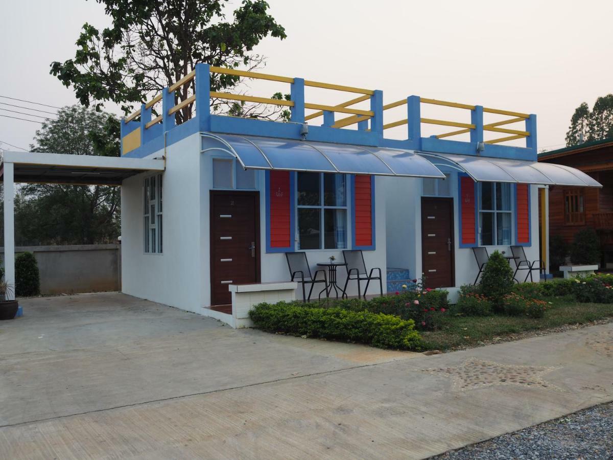 Chomduen Phu Kao Resort Non Sang Екстериор снимка