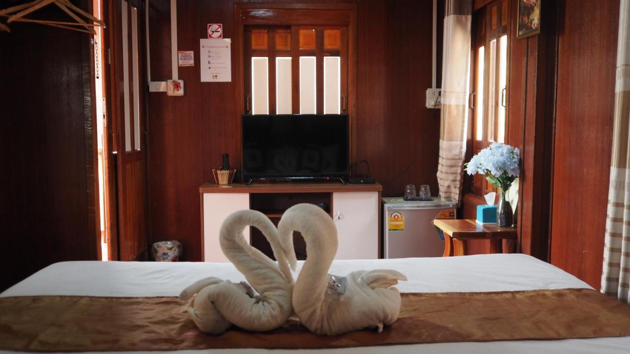 Chomduen Phu Kao Resort Non Sang Екстериор снимка